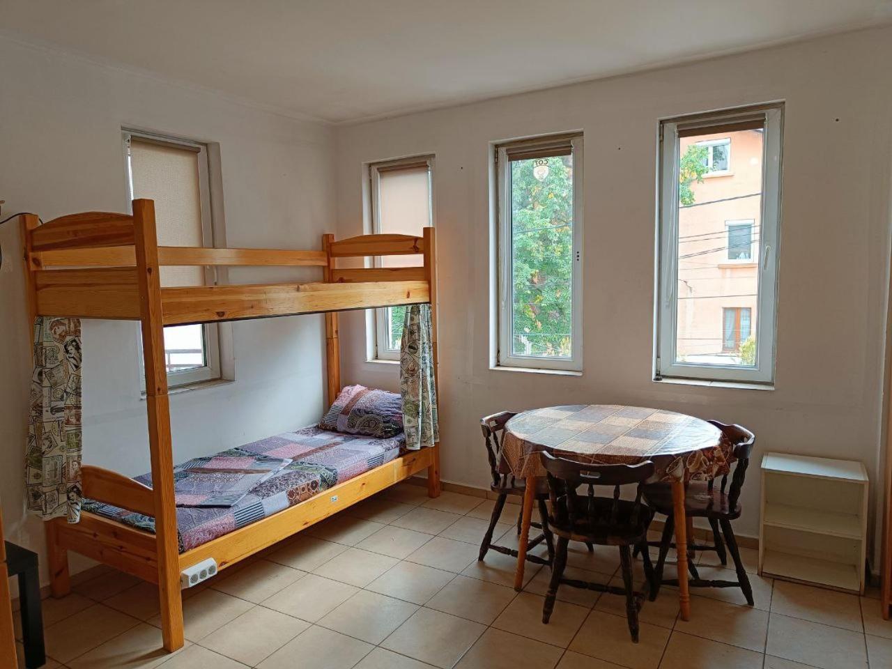 10 Coins Hostel & Tours Sofia Værelse billede
