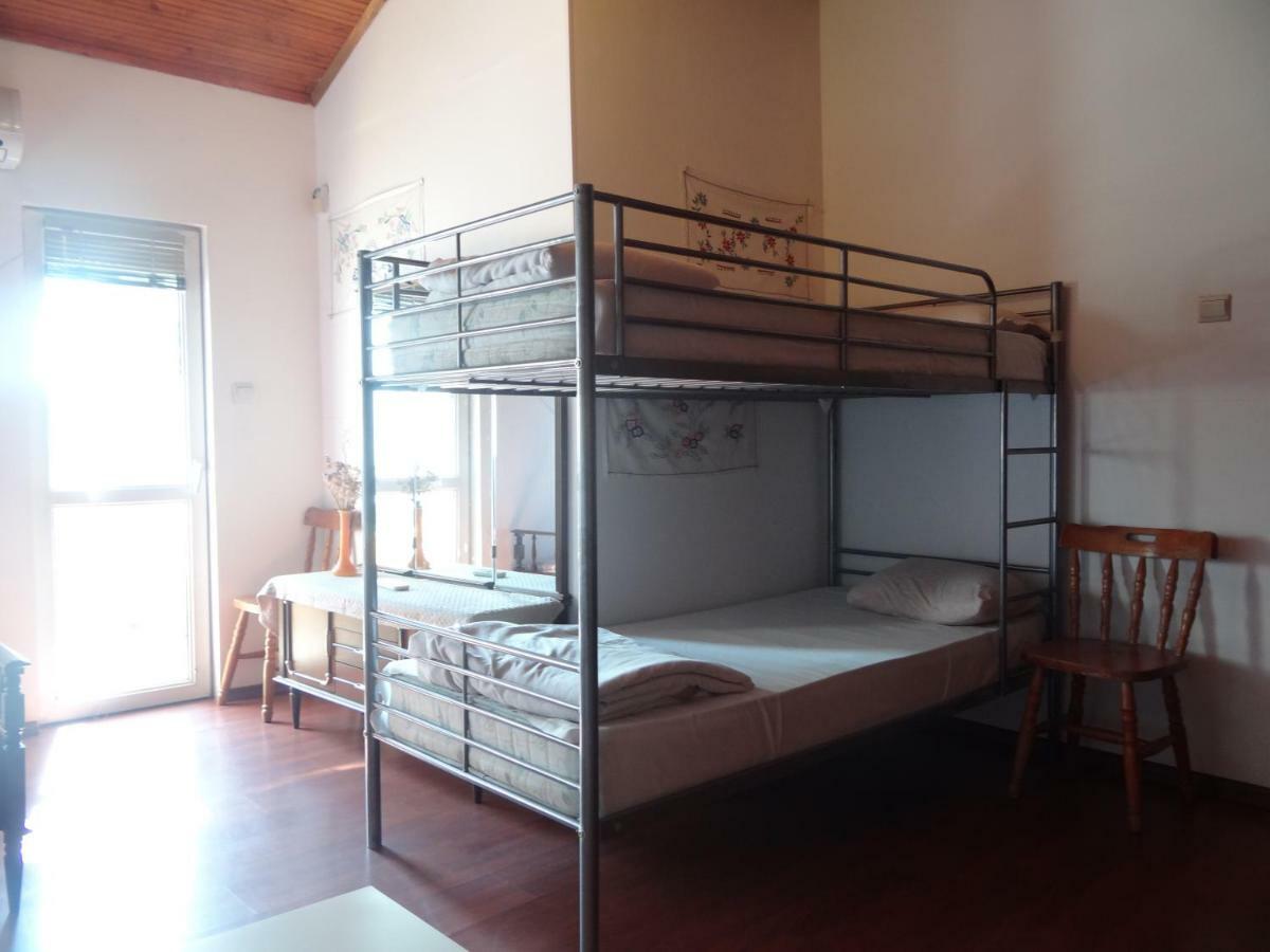 10 Coins Hostel & Tours Sofia Eksteriør billede